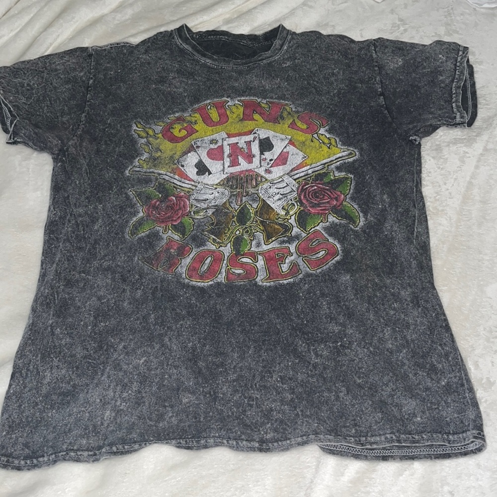 GunsNRoses t-shirt(i believe size medium) holes in armpits